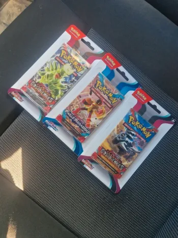 Lot 3 boosters Pokémon