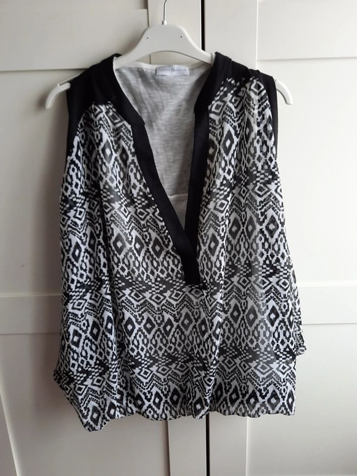 Chemisier sans manches taille 1