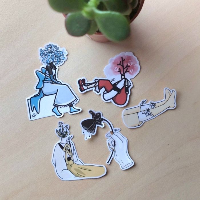 Autocollant fait main ✨️ - photo numéro 2