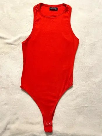 Body Rouge à Bretelles – Bershka – Taille S