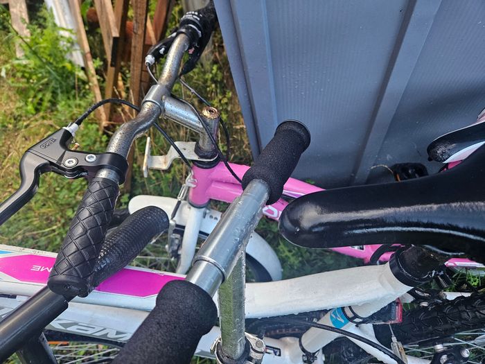 Lot 2 vélos et 2 trottinettes - photo numéro 3