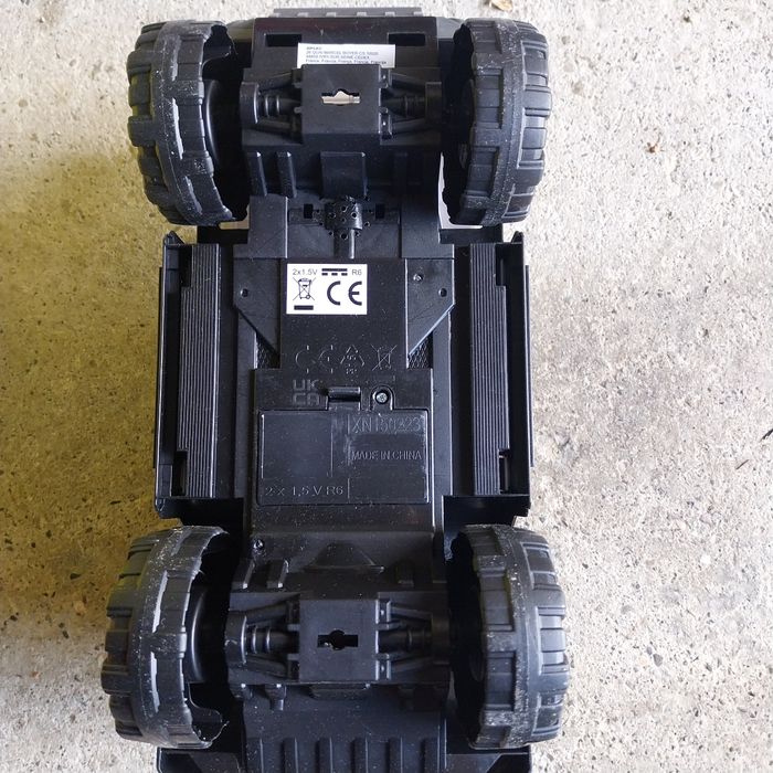 Voiture jouet - photo numéro 2