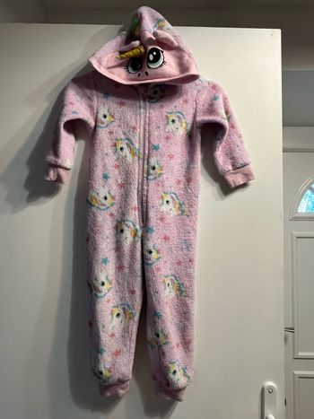 Pyjamas / sur pyjamas 3-4 ans