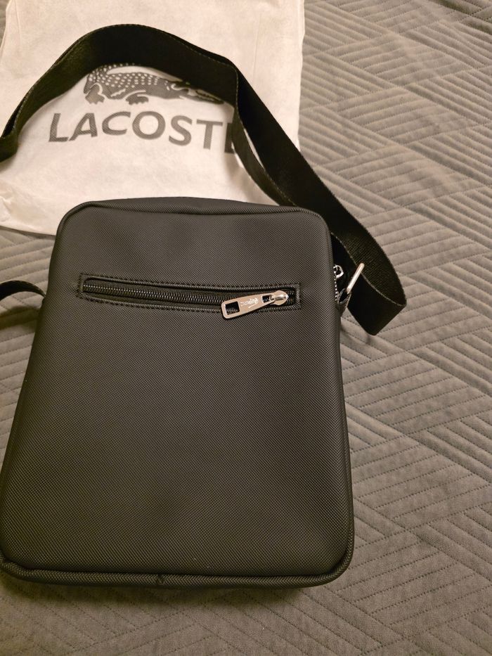 Sac à bandoulière Lacoste - photo numéro 4