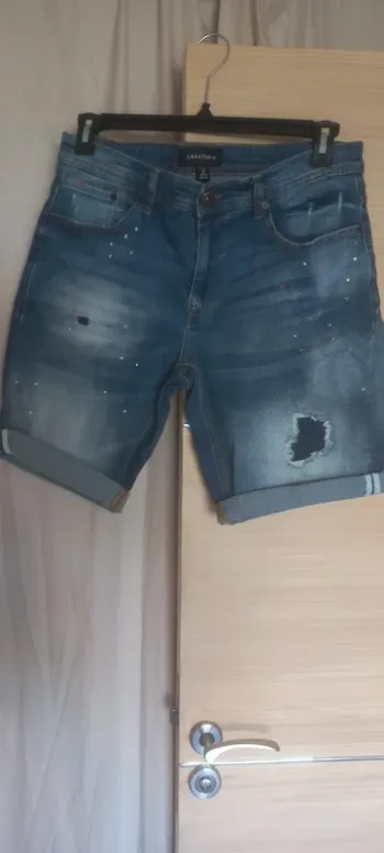 Bermuda smog Denim tres bon etat