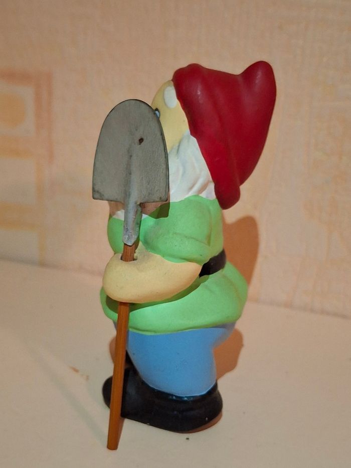 Bibelot petit nain décoratif - photo numéro 4