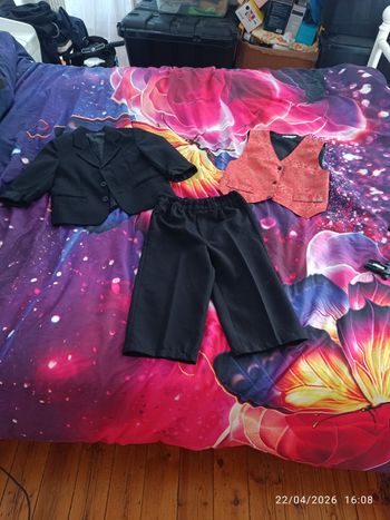 Ensemble de cérémonie taille 3 ans