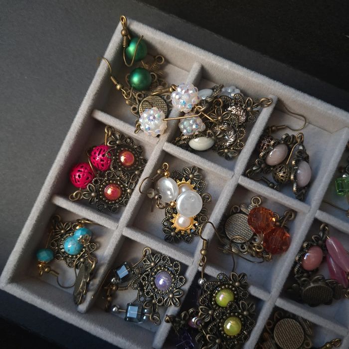 Lot de boucles d'oreilles pendante multicolore - photo numéro 3