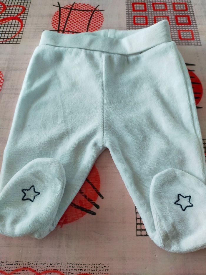 Pyjama 2 pièces 1 mois - photo numéro 3