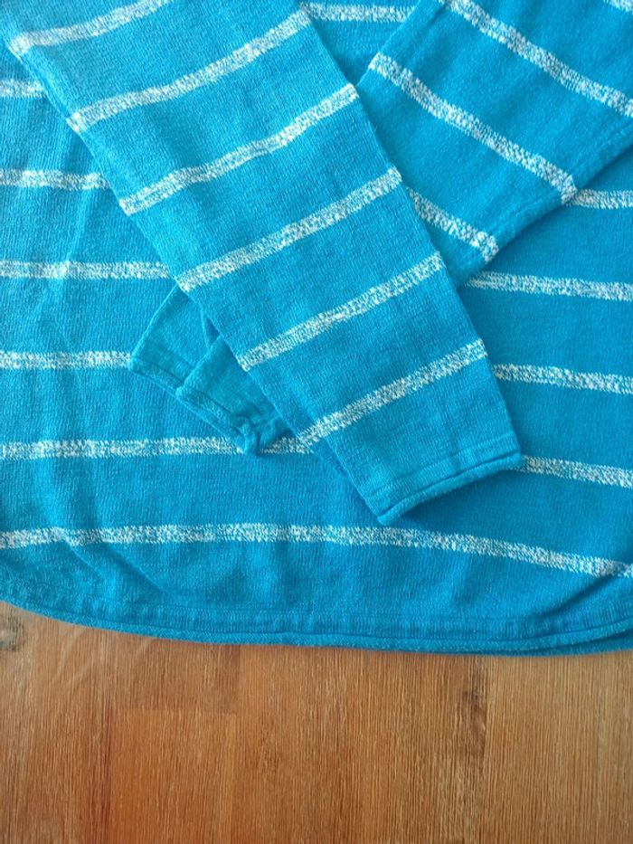 Pull fin col rond avec bouton - photo numéro 2