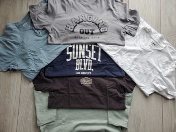 Lot t shirt garçon XS