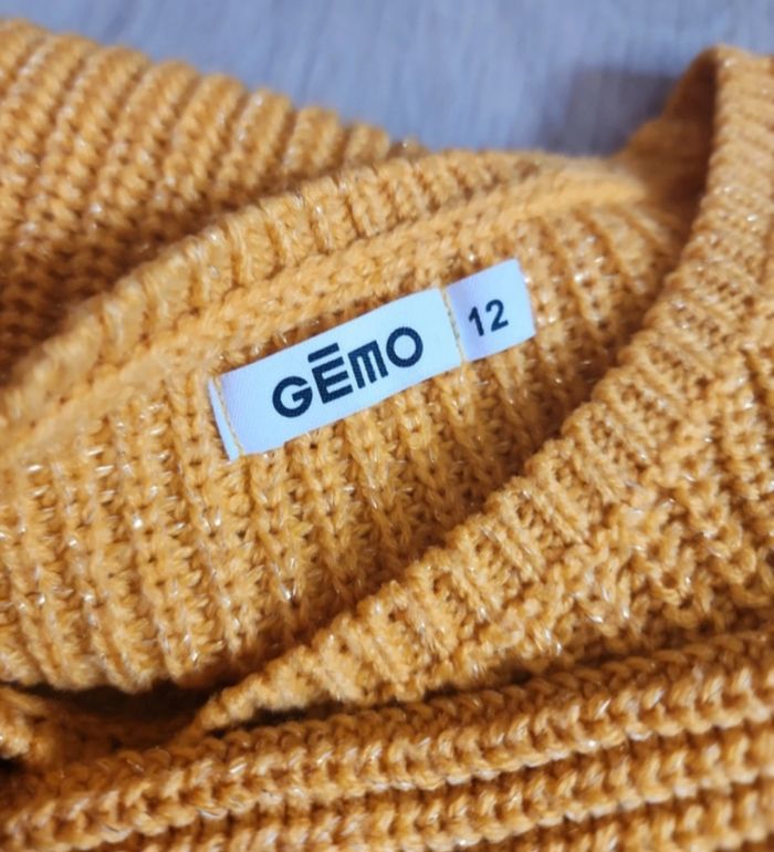 Pull à paillette jaune