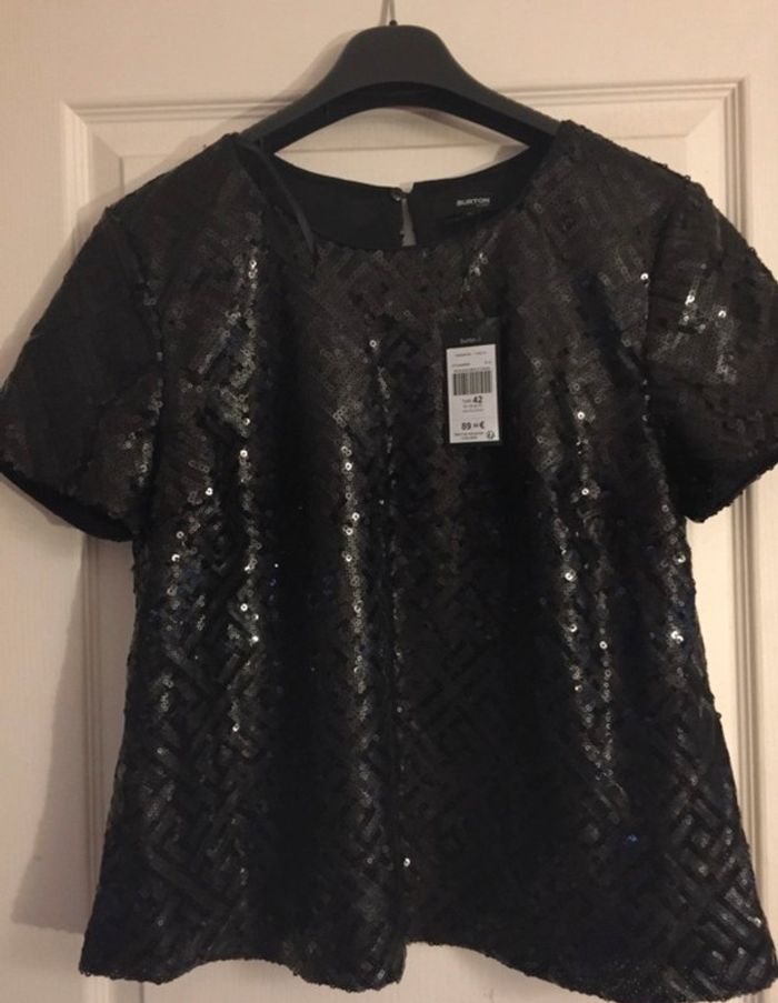 Haut tunique esprit fête à sequins Burton 42 val 89 eur