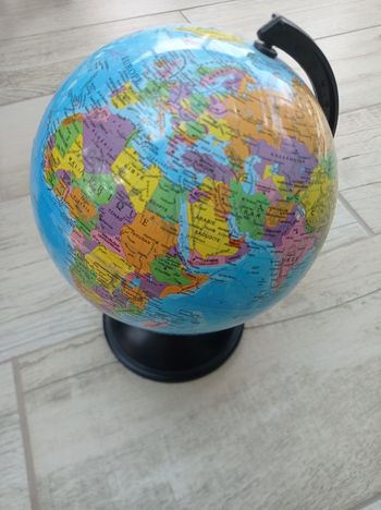 Globe terrestre de bureau