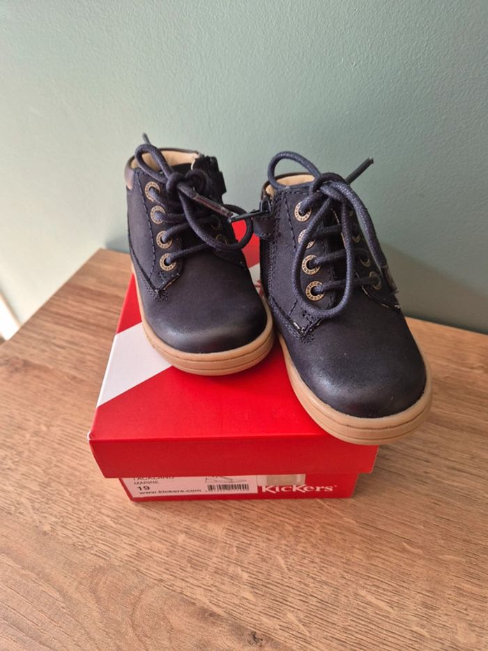 Bottines chaussures premiers pas kickers pointure 19, comme neuves - photo numéro 3