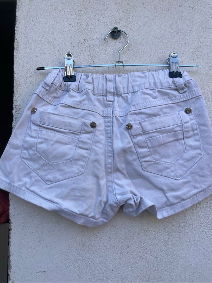 Short blanc - photo numéro 4