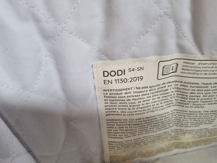Lit cododo dodi de nania + 8 draps + 3 alèses et un plan incliné - photo numéro 4