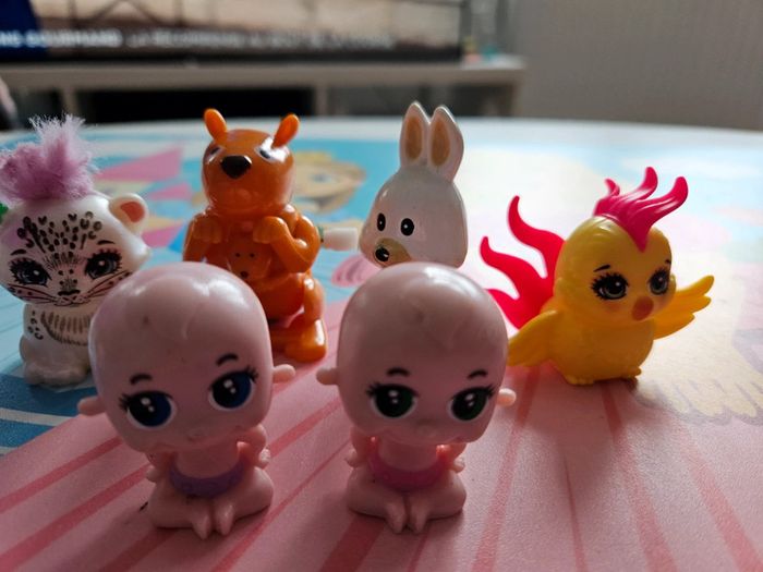 Figurine pour petite fille - photo numéro 3