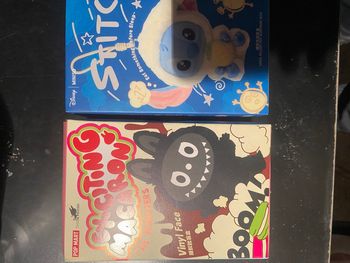 Labubu stitch et noir