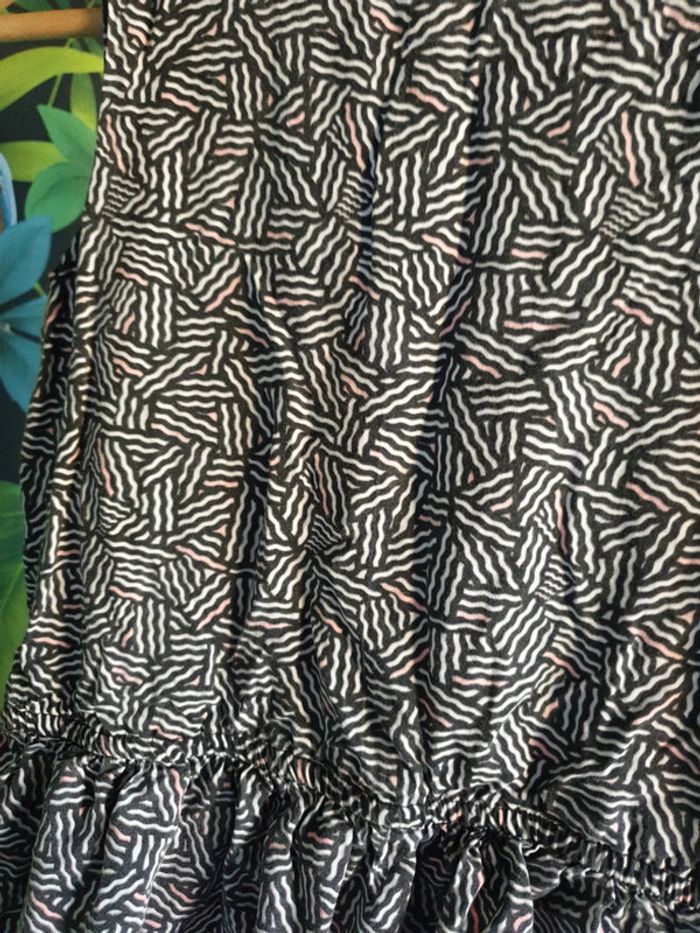 Robe élégante dos nus - photo numéro 2