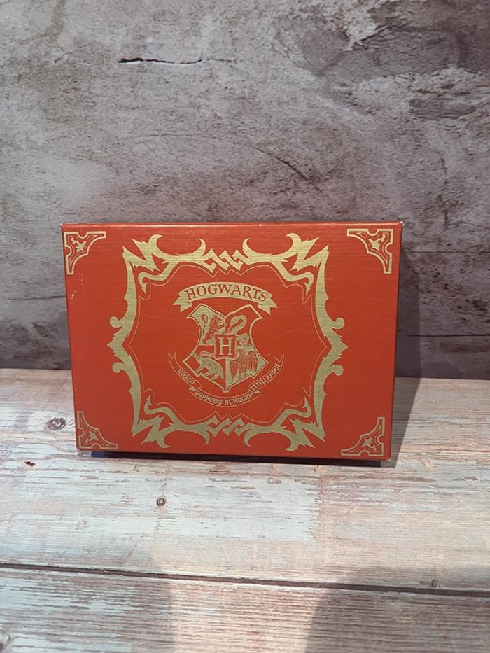 Boîte vide en carton Harry Potter