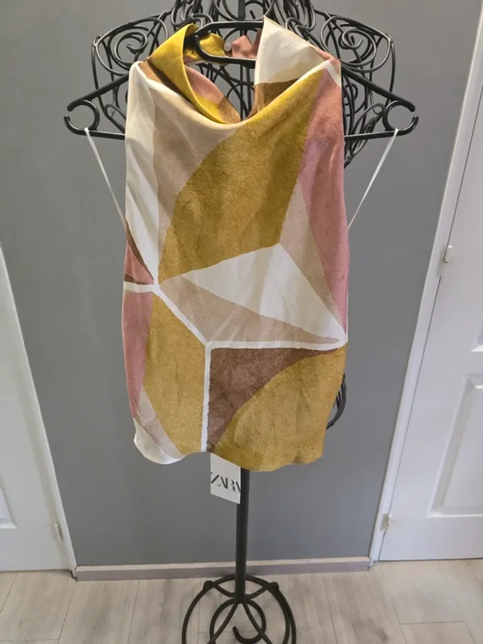Top dos nu Zara - photo numéro 2