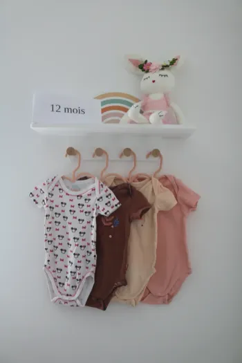Lot bodies été fille 12 mois