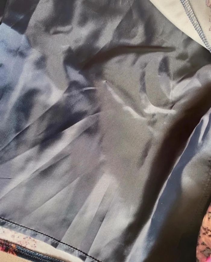 Jupe en velours Cortefiel taille 6 XXL neuve - photo numéro 5