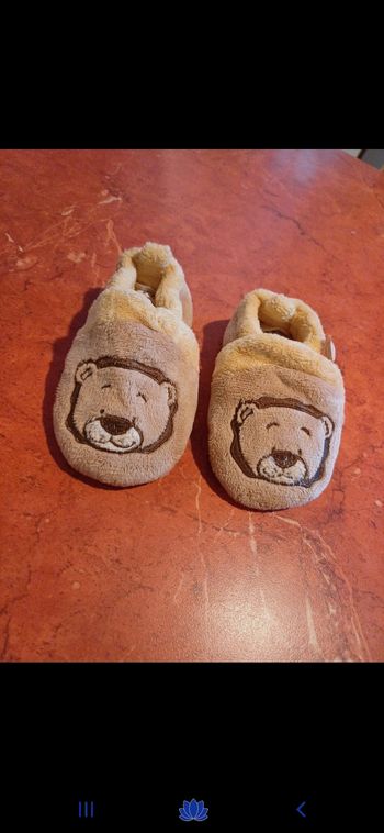 Chaussons taille 18 / 19