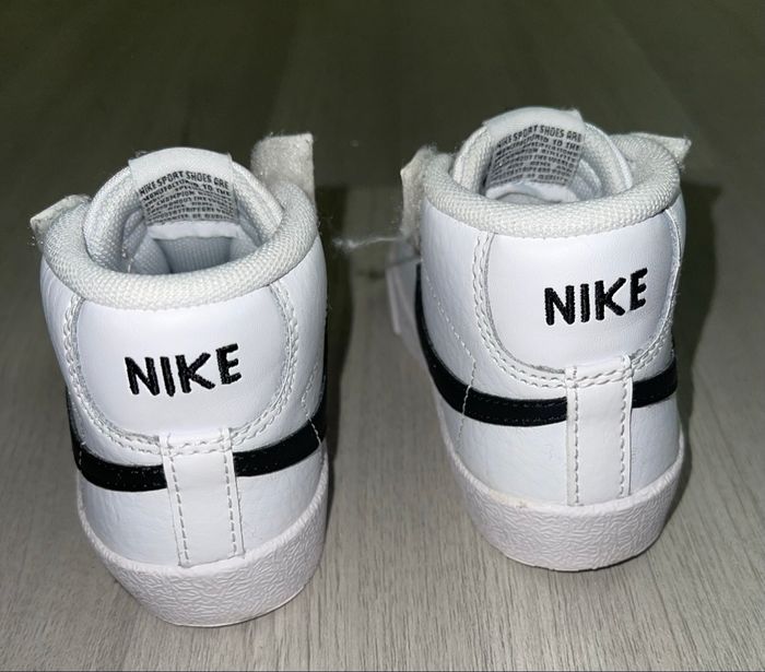 Baskets Nike Blazer Mid 77 - photo numéro 4