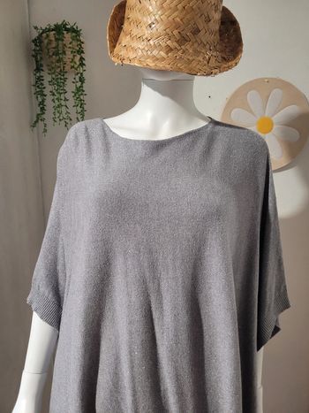 Petit pull style poncho