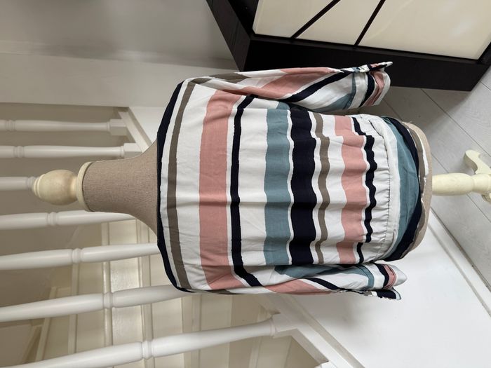 Blouse Zara à rayures roses bleues noires et blanches - photo numéro 4