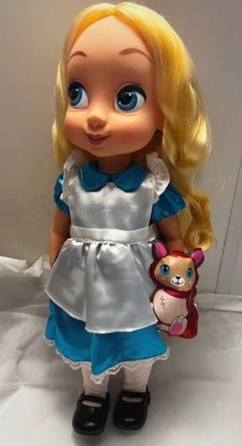 Poupée Disney animator Alice neuve 