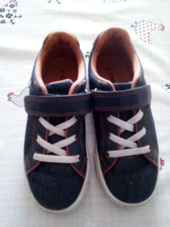 baskets bleu