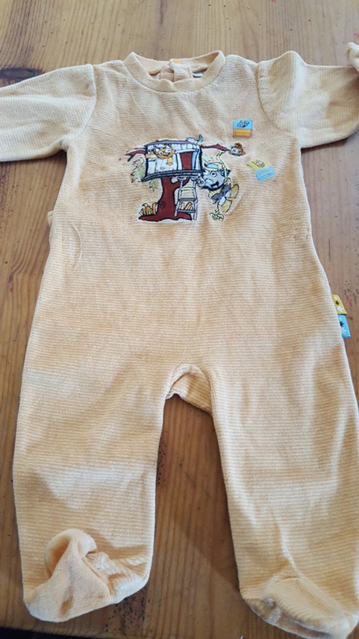 Pyjama velours taille 3 mois