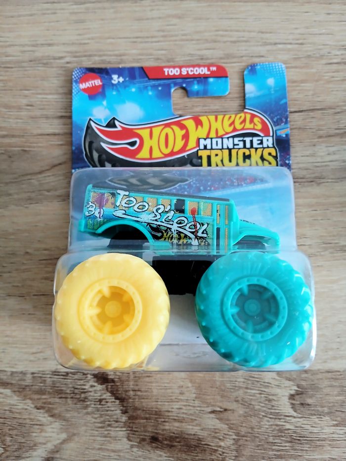 Lot de 6 Hot Wheels Monster Trucks 1:70 - photo numéro 5