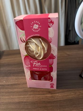 Fleur d’ambiance fraise chantilly