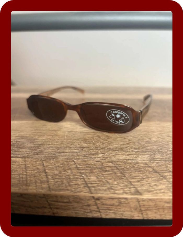 Lunette de soleil carré miu miu taille unique marron