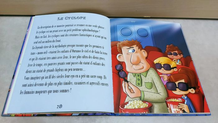 🌺 Livre : L'album des monstres - photo numéro 3