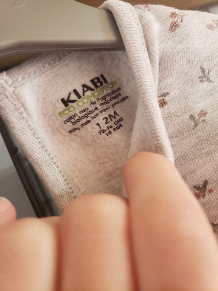 Ensemble 🎀 Kiabi 12 mois 5€ - photo numéro 4