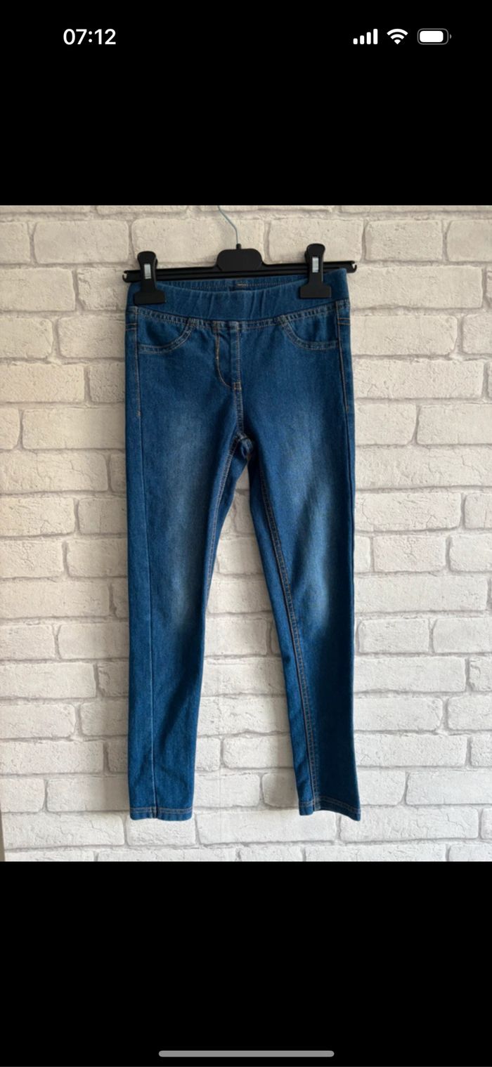 Jegging kiabi taille 8 ans