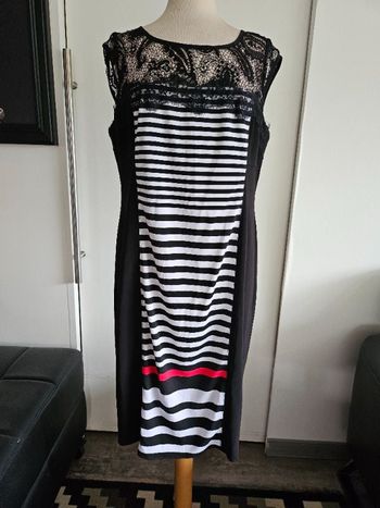 Robe joseph ribkoff T 46