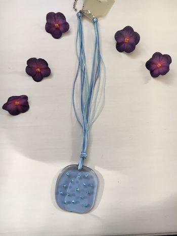 🌺 Superbe collier fantaisie strass bleu