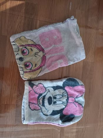 2 gants disney