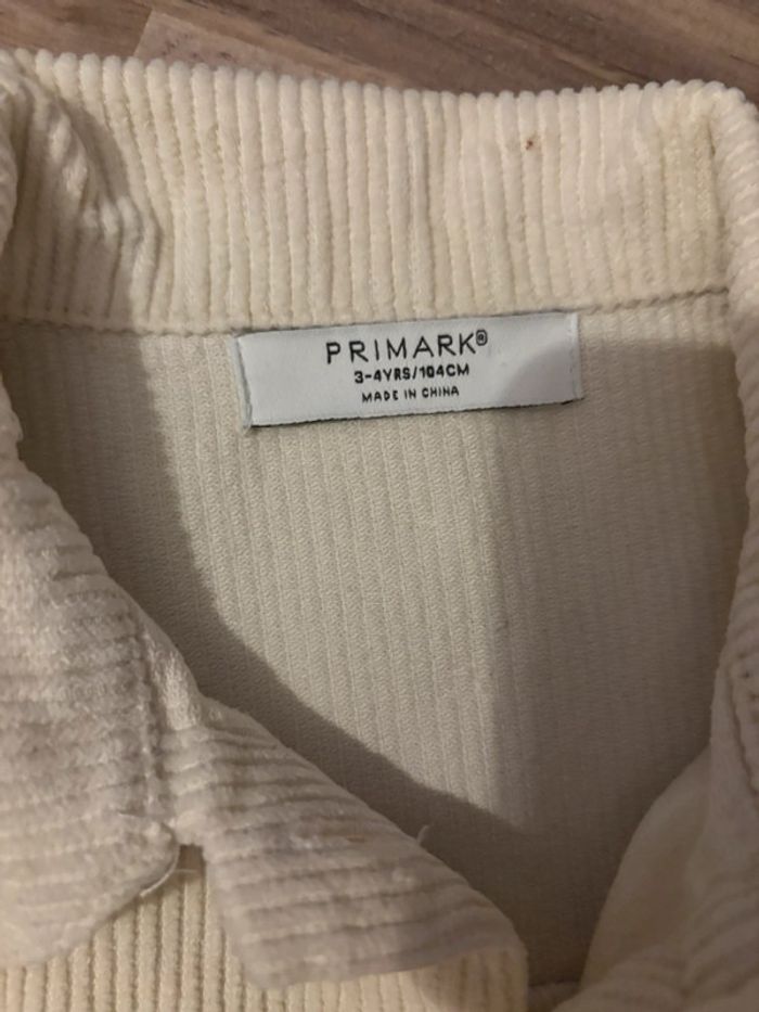 Sur chemise blanche - photo numéro 2