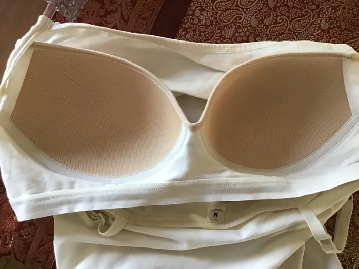 Top crème avec soutien gorge intégré - photo numéro 2