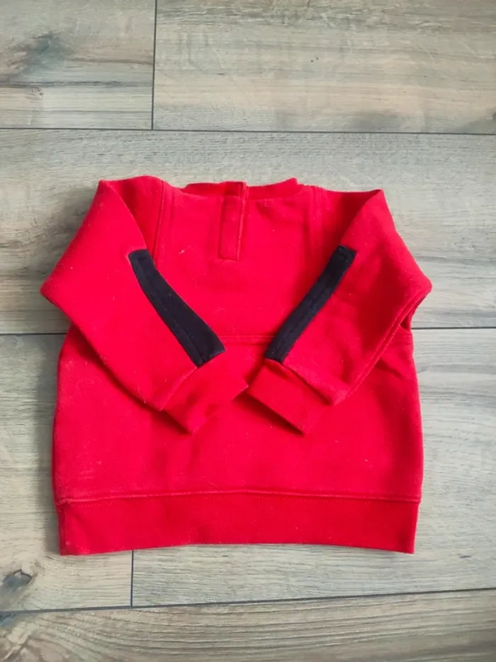 Pull rouge Nike garçon 18 mois - photo numéro 5