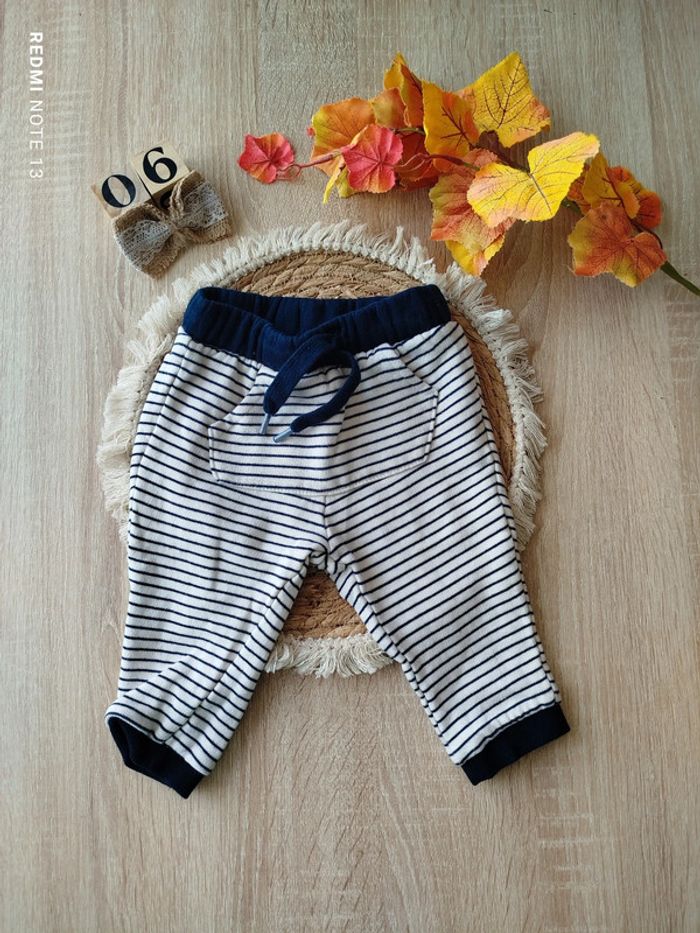 Jogging/sarouel 6mois kiabi