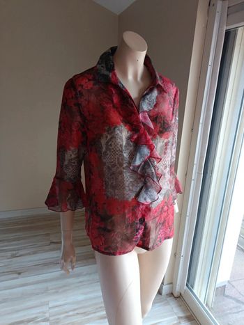 Chemisier imprimé Léger un peu transparent taille 38/40