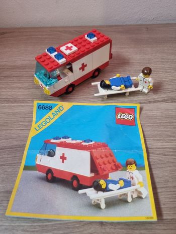 Lego 6688 ambulance